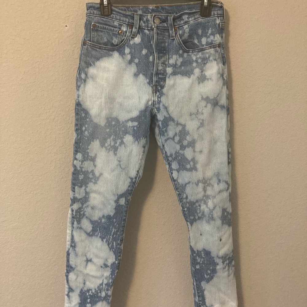 Levi’s 501 Jeans Skinny Bleached Womens Size 27x28 Buttonfly